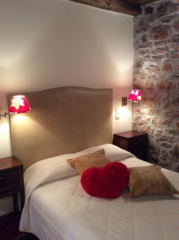 Oihalia Guesthouse Fidhákia Esterno foto