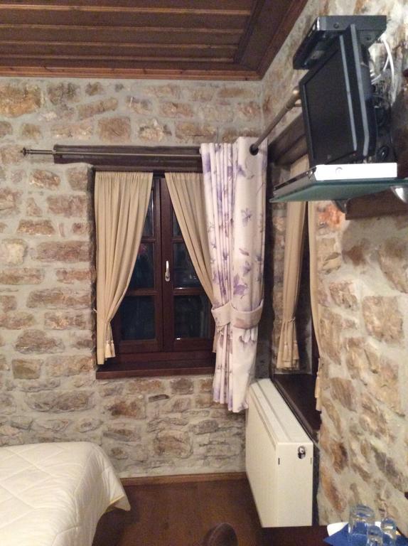 Oihalia Guesthouse Fidhákia Esterno foto