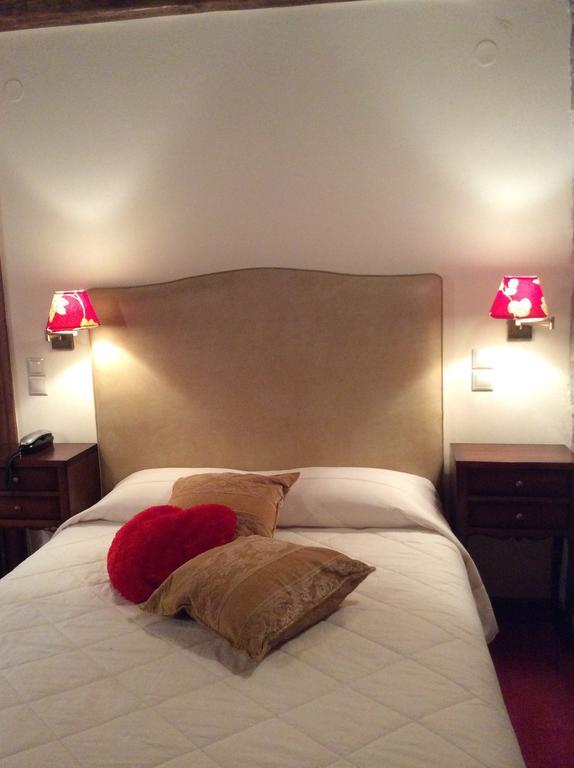 Oihalia Guesthouse Fidhákia Esterno foto